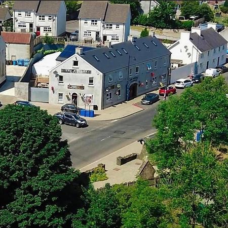 The Armada Inn Armoy Eksteriør bilde