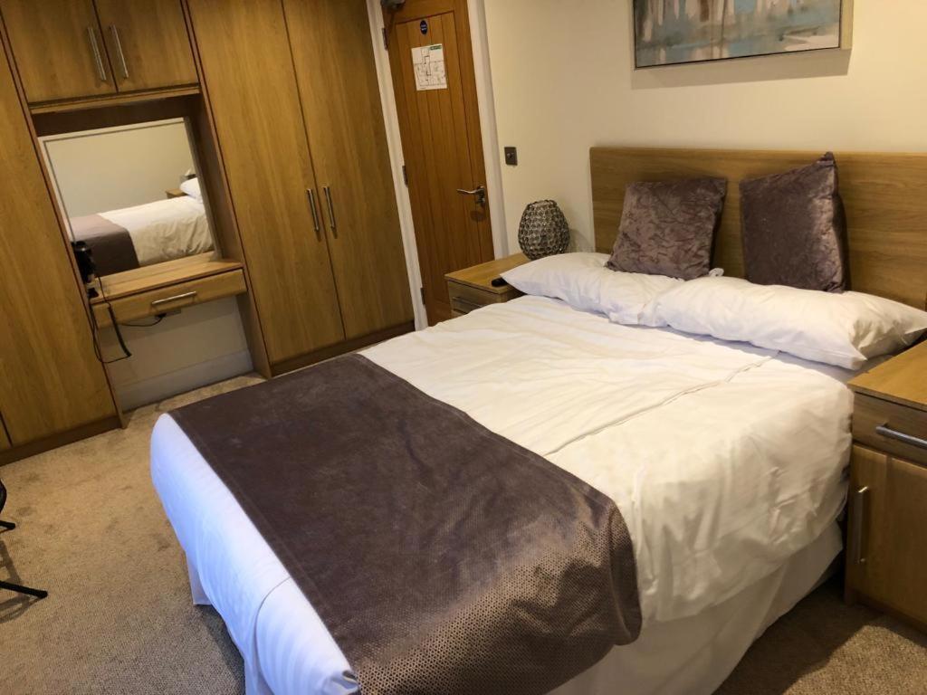 The Armada Inn Armoy Eksteriør bilde